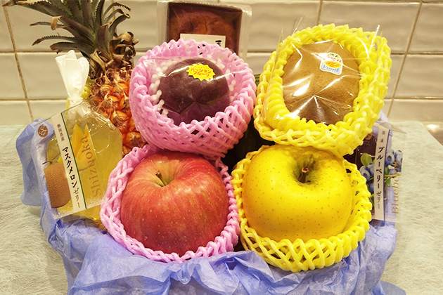 果物かご盛り・果物詰め合わせ化粧箱