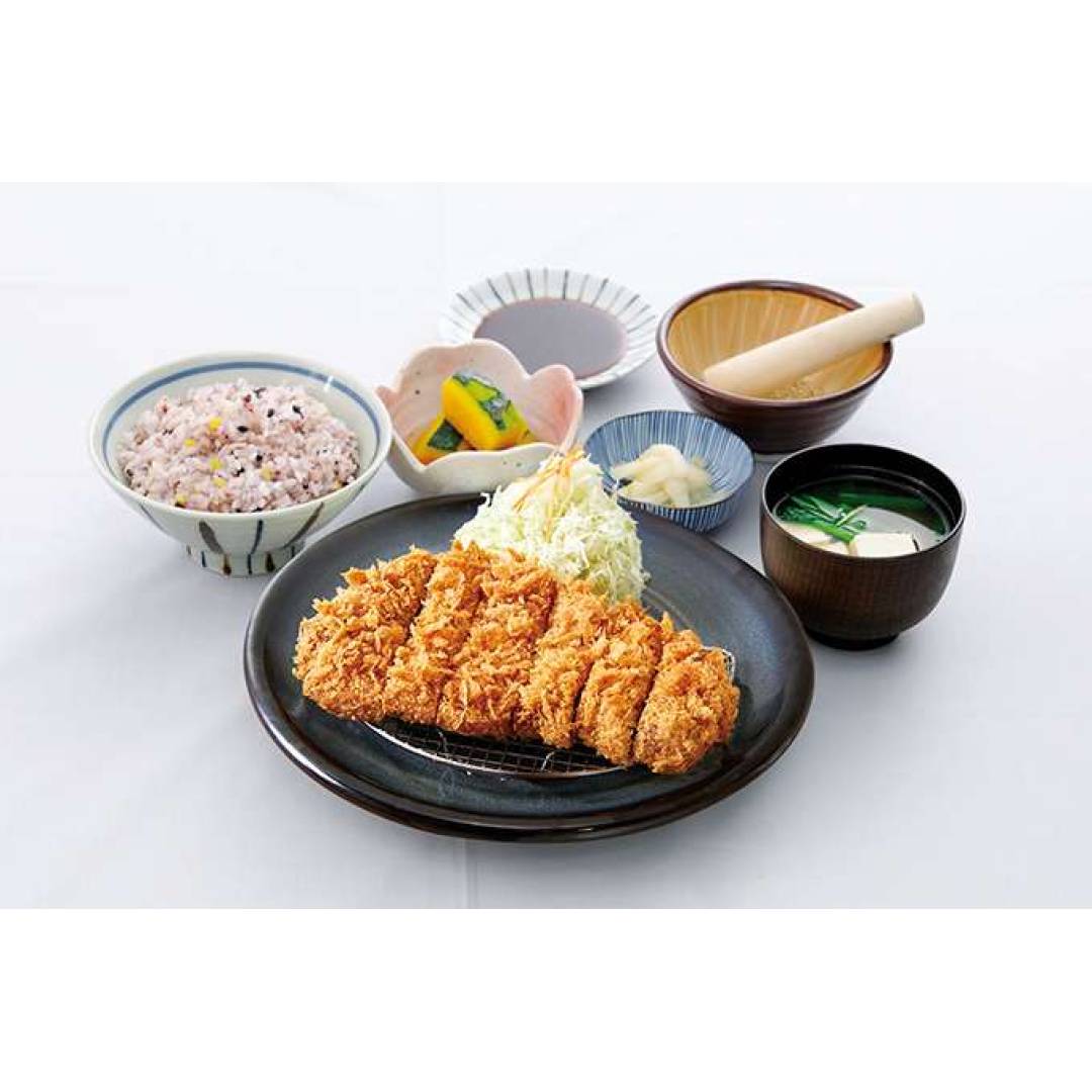 伊達かつ