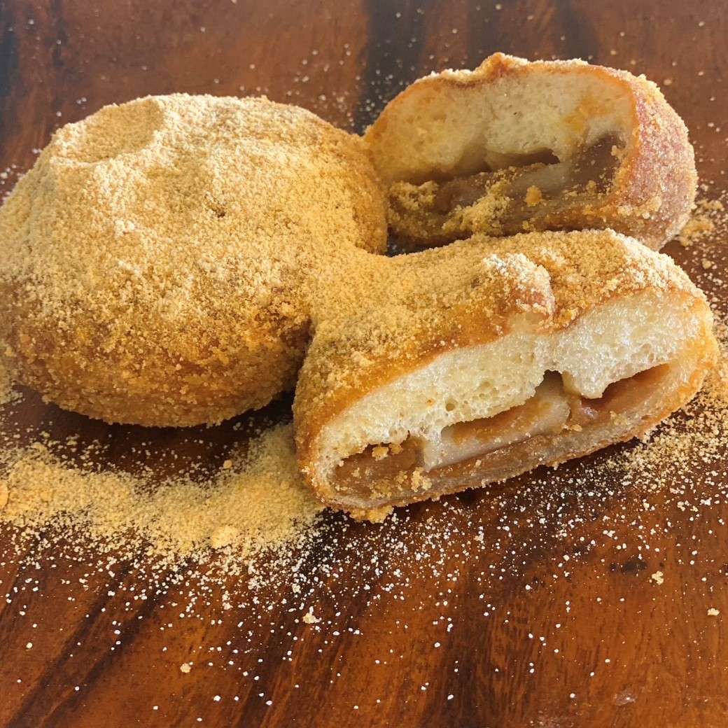 黒糖きな粉餅揚げパン