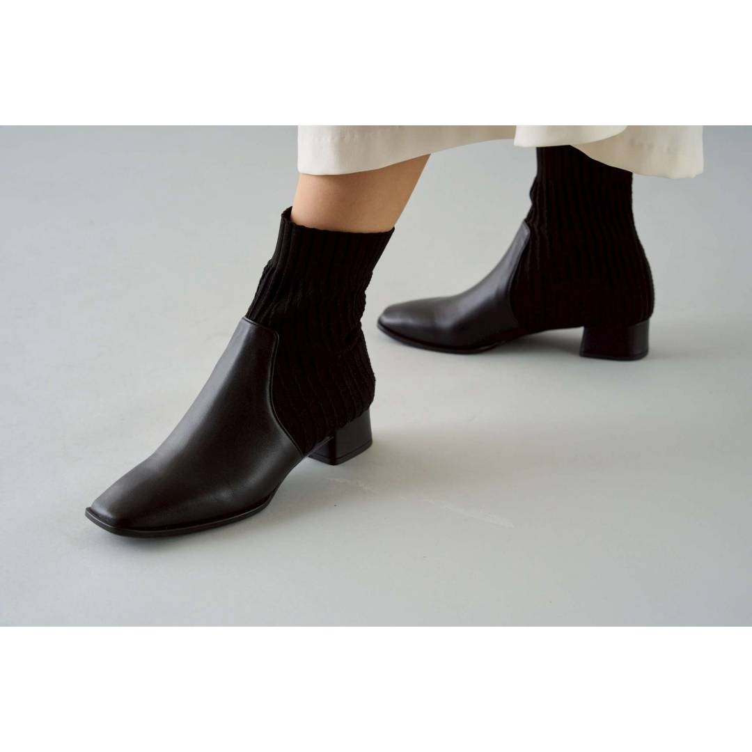 ニットスクエアショートブーツ