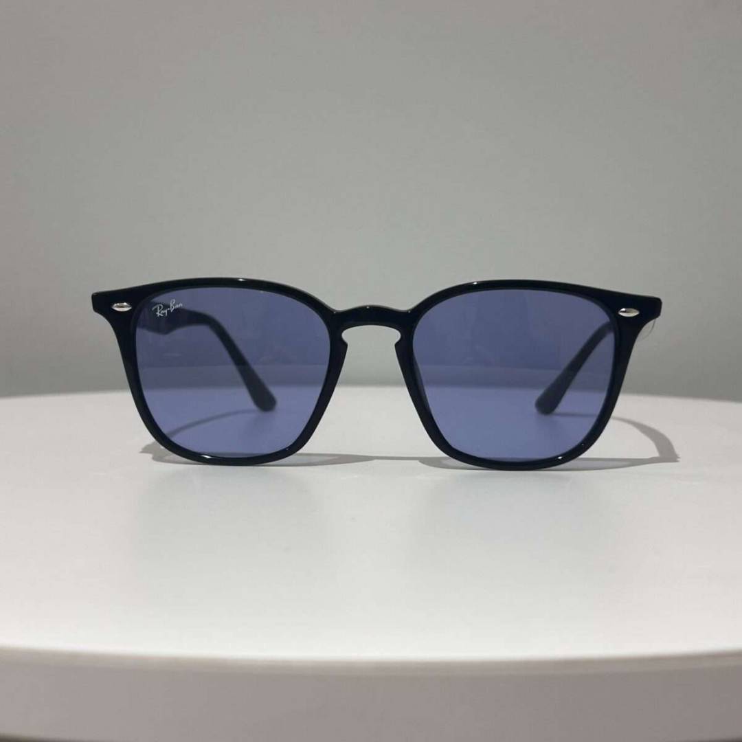 Ray-Banサングラスのご紹介