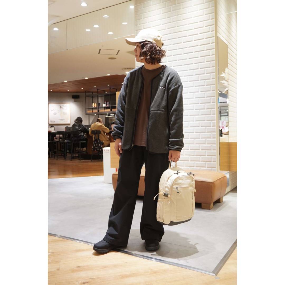 新作レディースパンツ