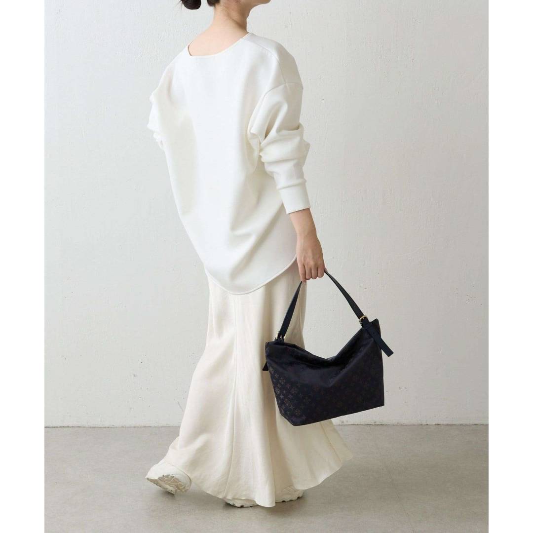 【russet】軽くて丈夫なナイロンバッグ