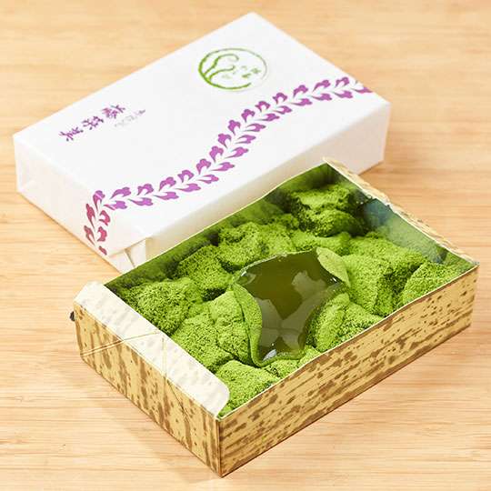 わらび餅(黒糖・抹茶)