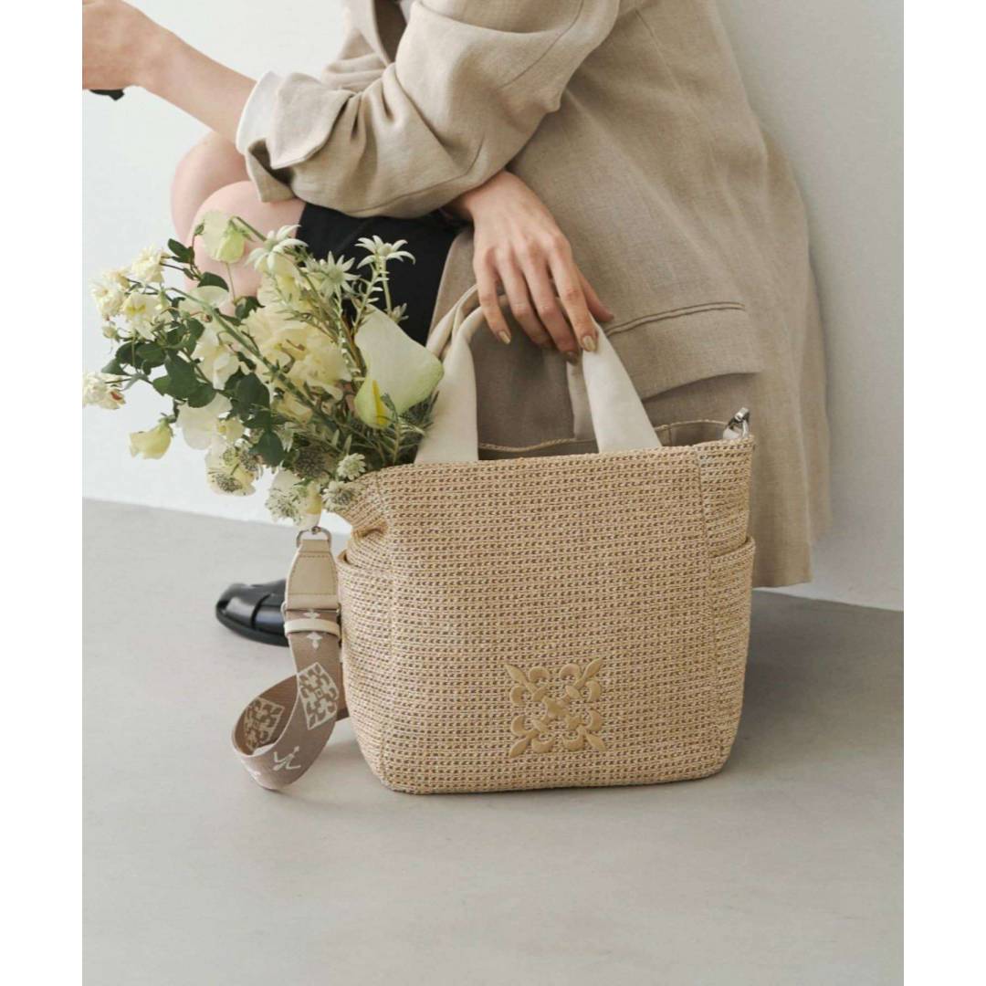 【russet】ラフィアシリーズ入荷しました!