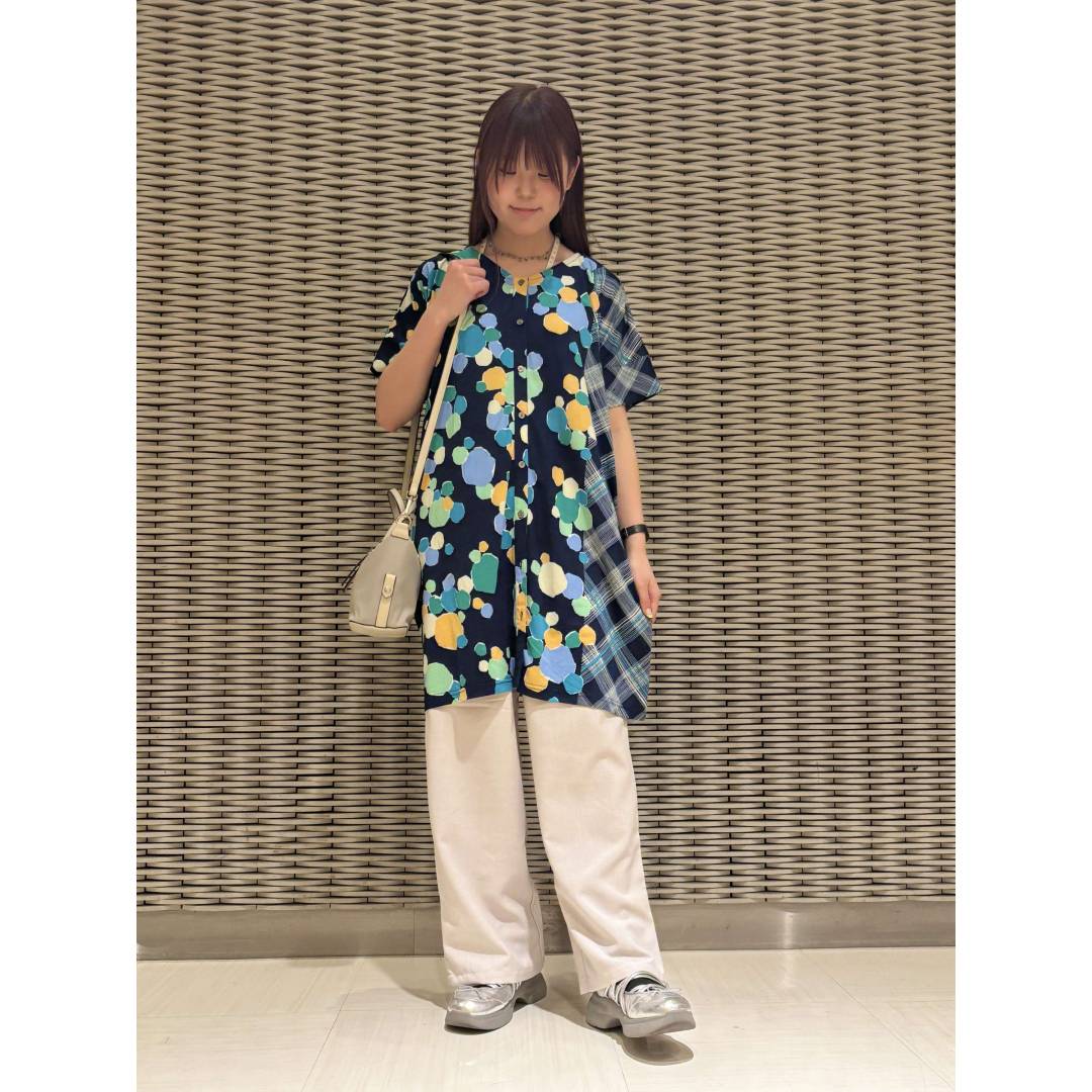アズ ノゥ アズ ドゥ バズ