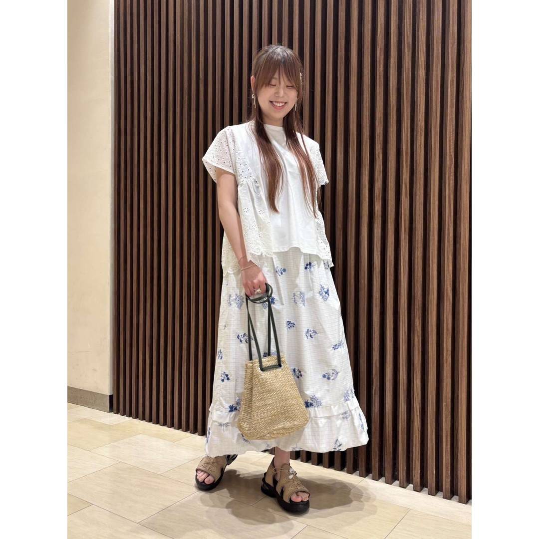 レースプルオーバー