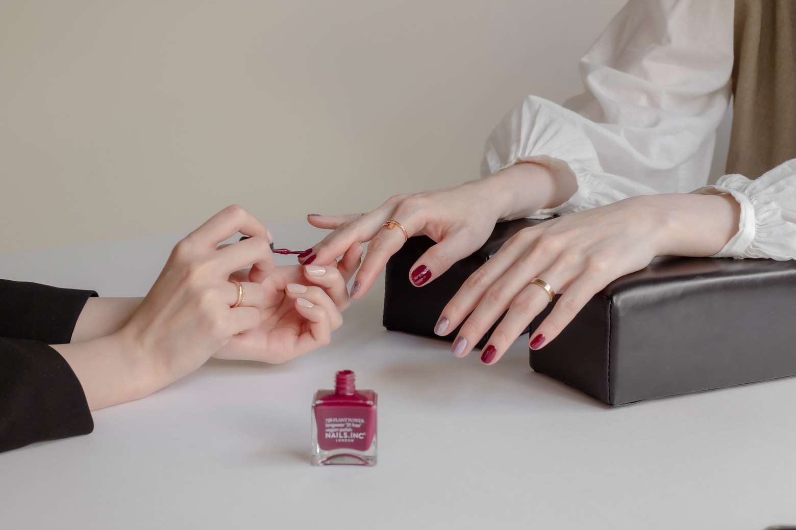 NAILSINCマニキュアリストによる無料カラー体験イベント