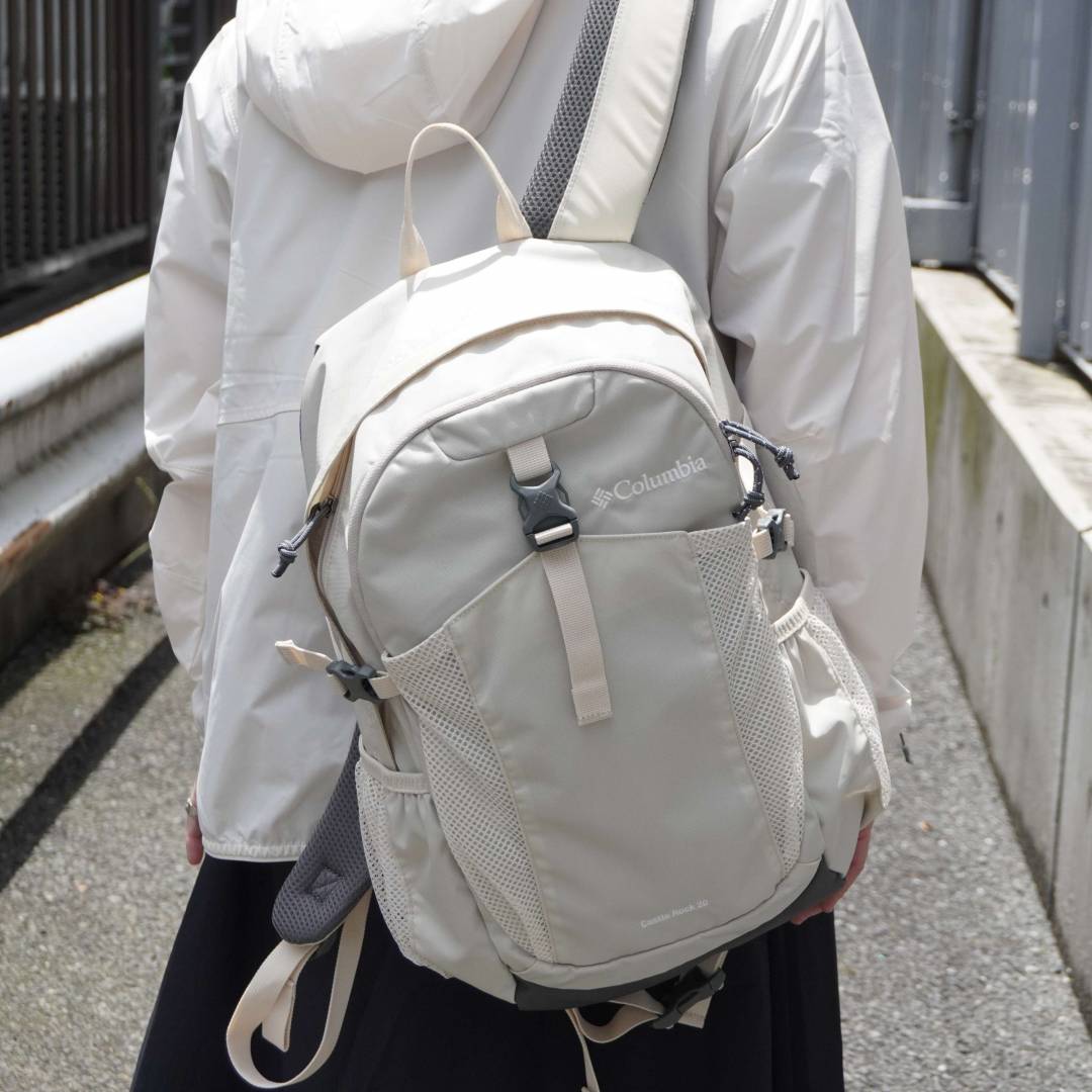 カラバリ豊富!バッグパックのご紹介♩