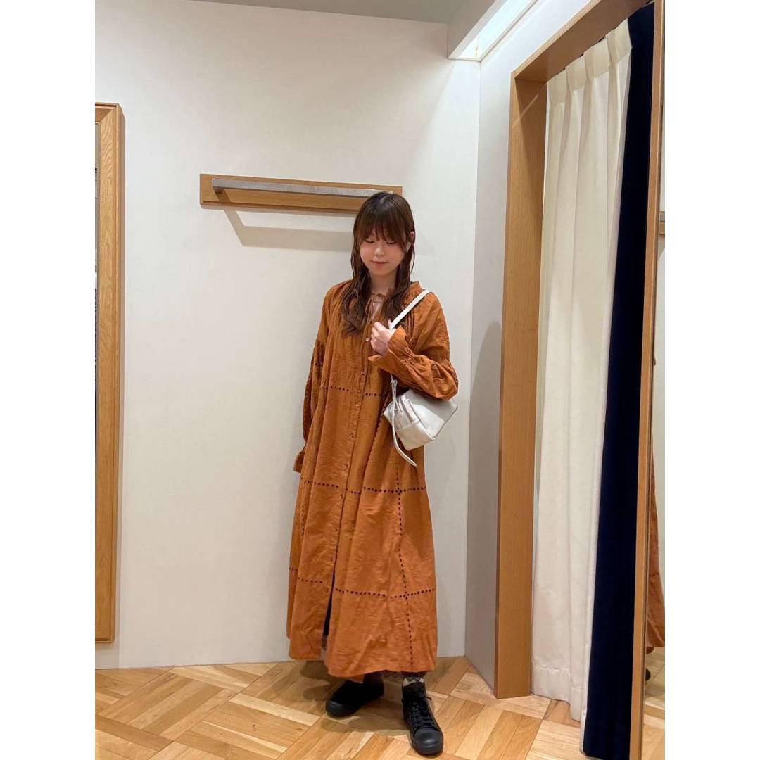 インド綿の刺繍レースワンピ