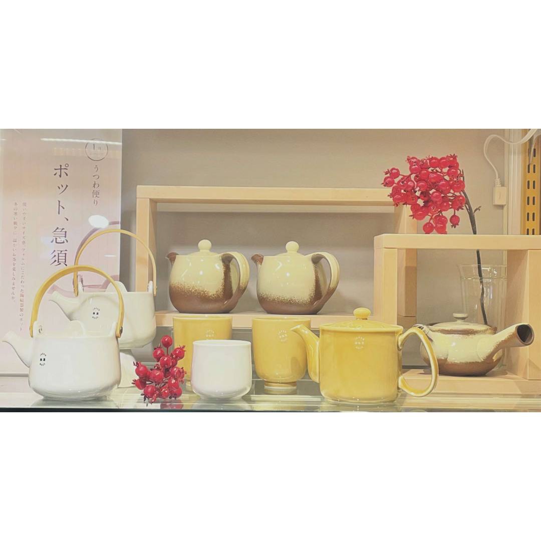 「冬のひととき、KEYUCAの急須とともに」