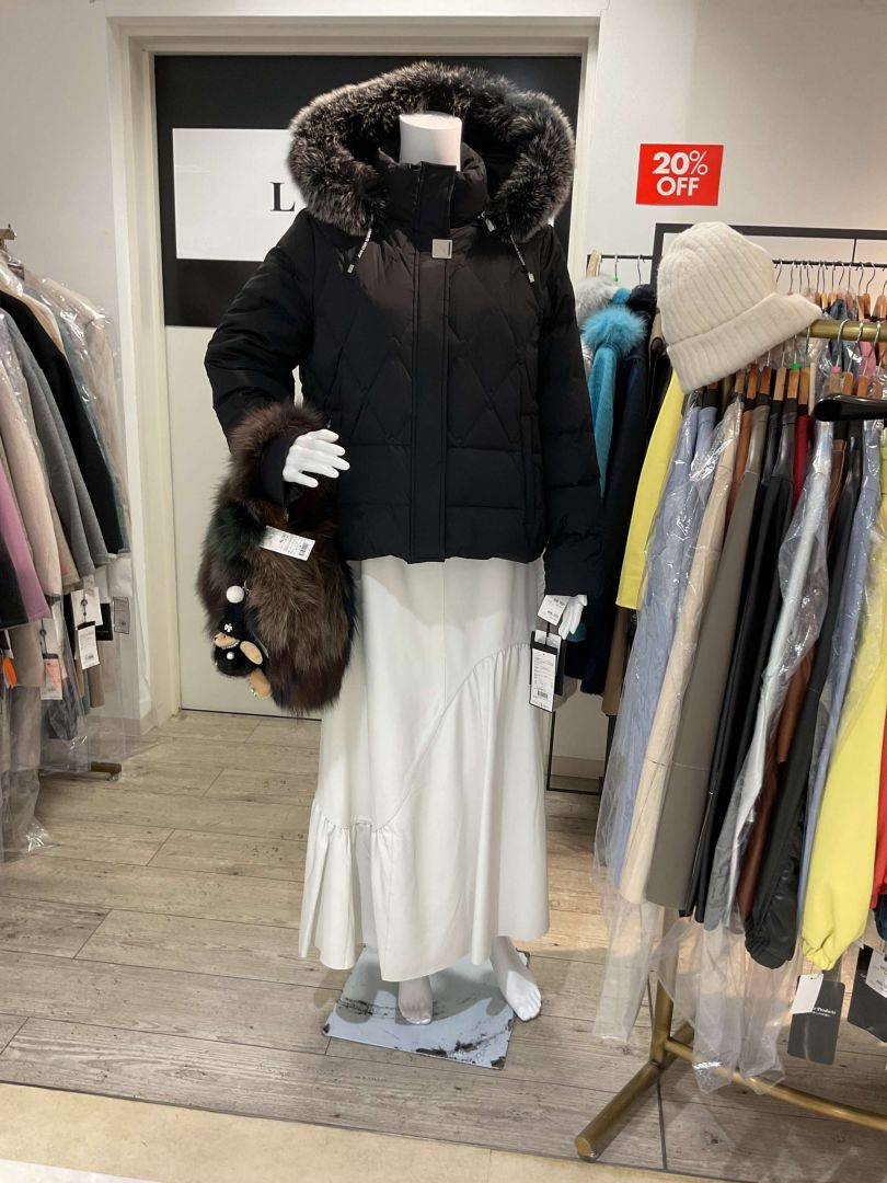 人気のダウンコート入荷しました☆