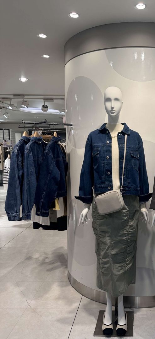 デニムジャケットのご紹介🧵