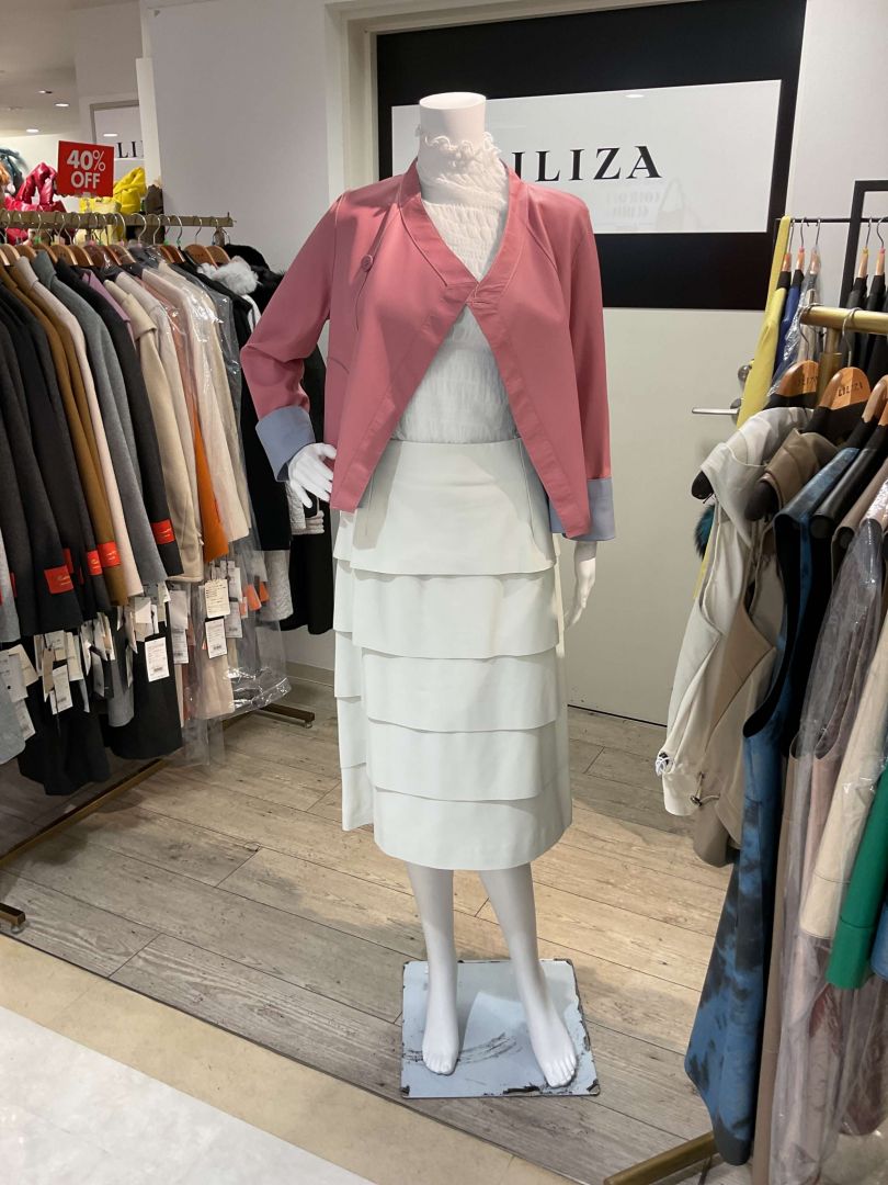 スプリングレザー お色がとっても綺麗😍です