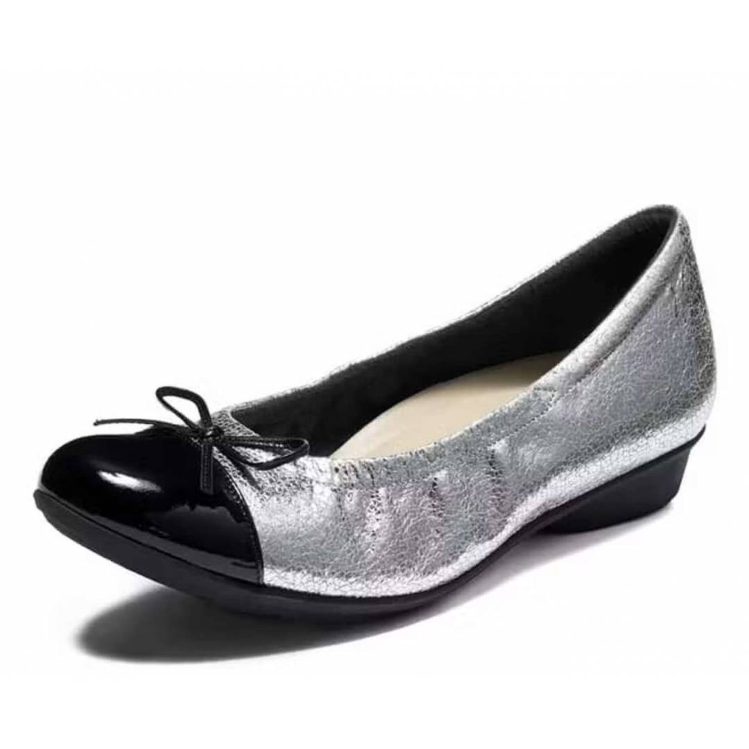 レディースシューズ新色入荷しました！